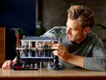 Stranger Things The Upside Down 75810 Building Blocks Set - Image 3