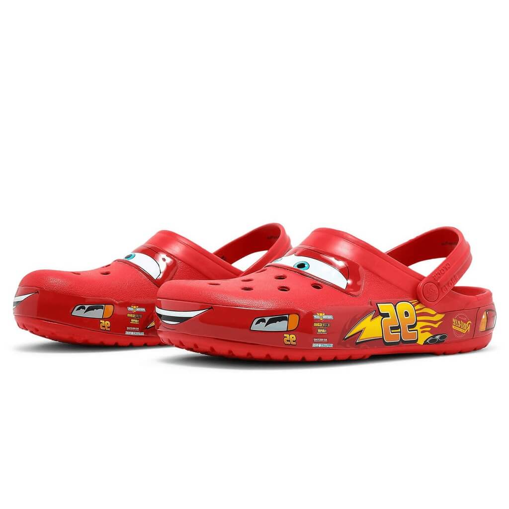crocs-classic-clog-lightning-mcq-1-1 Crocs Unisex Adult Disney Pixar Cars Lightning McQueen Clogs - Image 1