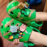 Crocs Kids' Classic Minecraft Clogs - Image 4