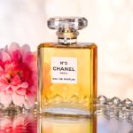CHANEL N°5 Eau de Parfum – For Women (100ml / 3.4 fl oz) | Iconic, Elegant & Timeless Floral Fragrance - Image 2